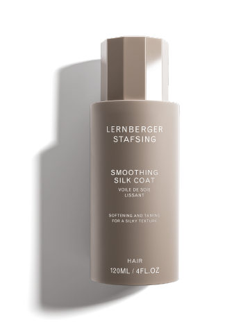 Lernberger Stafsing Smoothing Silk Coat – Produktfoto des neuen multifunktionalen Protectors.